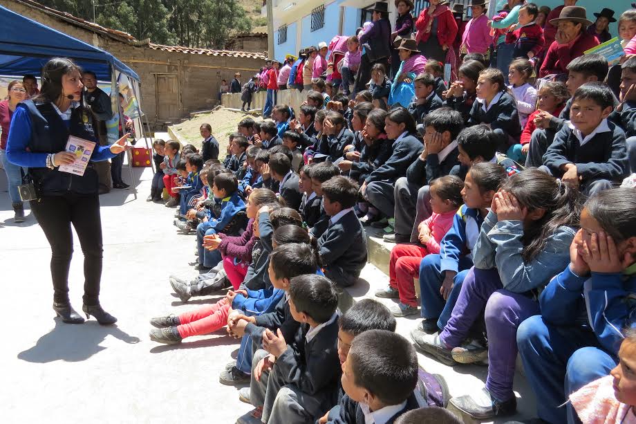  Huari: Fiscalía Civil y de Familia participaron en campaña cívica en Rancas  