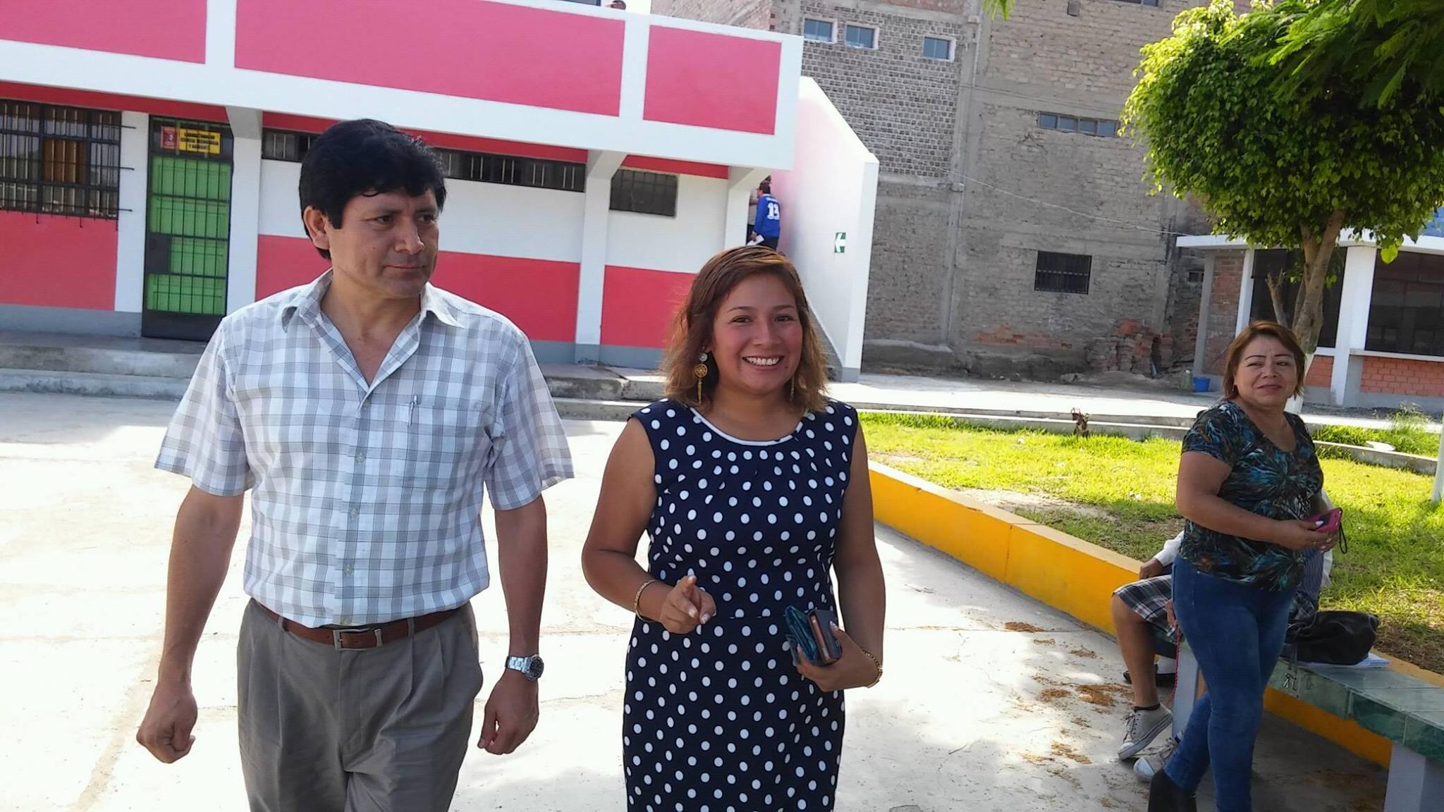 Candidata al Congreso y ex abogada de Waldo Ríos se desvincula de gobernador regional