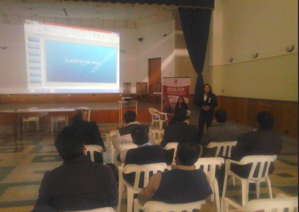 Jueces de Paz de la provincia  de Yungay reciben curso de capacitación