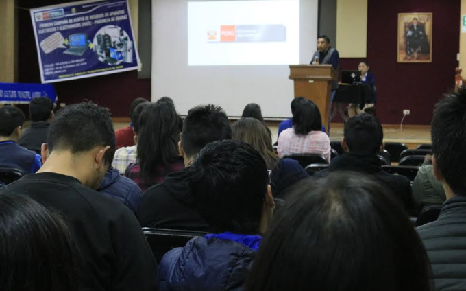 Huaraz: capacitan sobre residuos de aparatos eléctricos y electrónicos