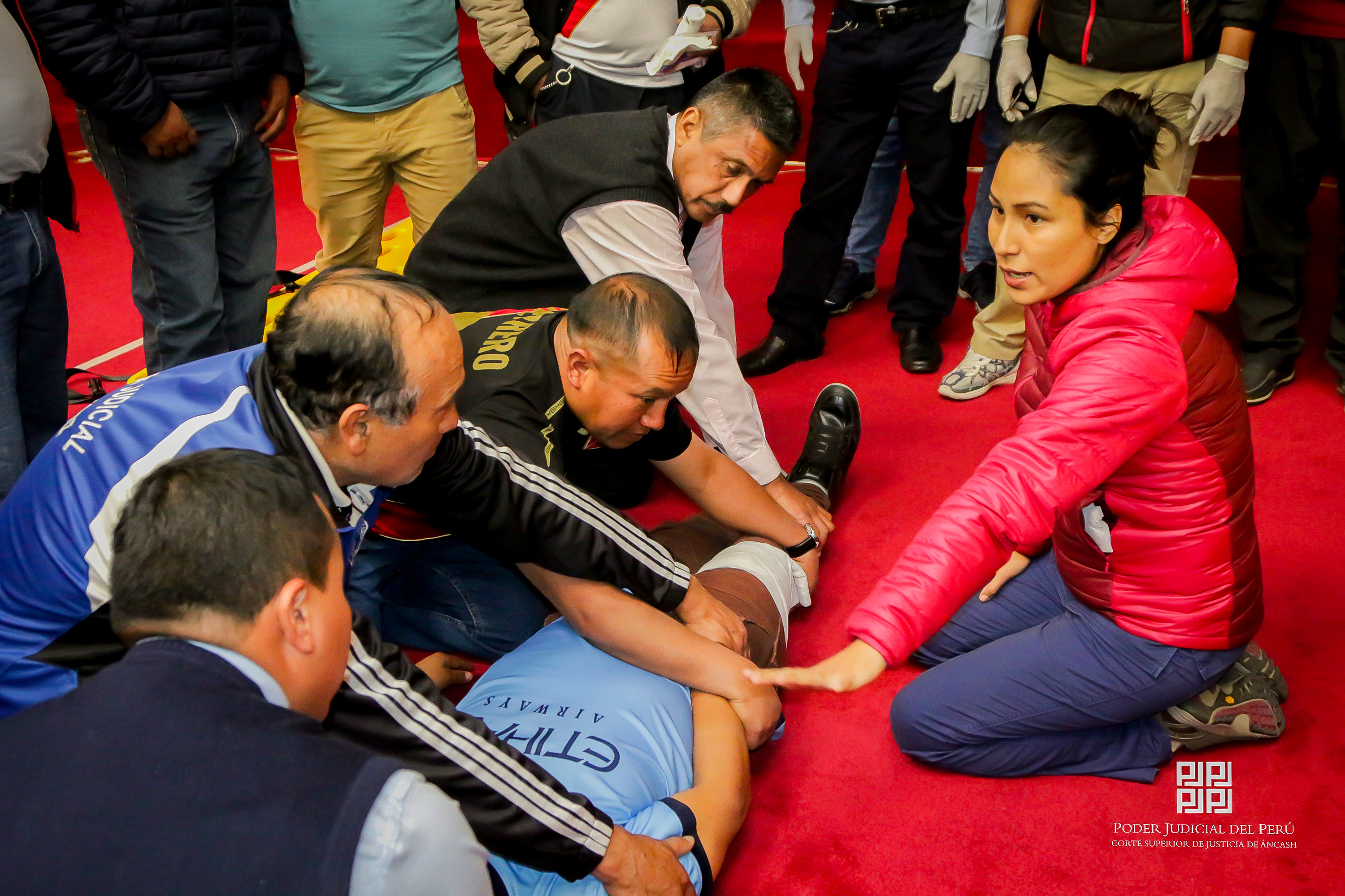 Servidores judiciales y de seguridad de la Corte de Áncash se capacitan en primeros auxilios