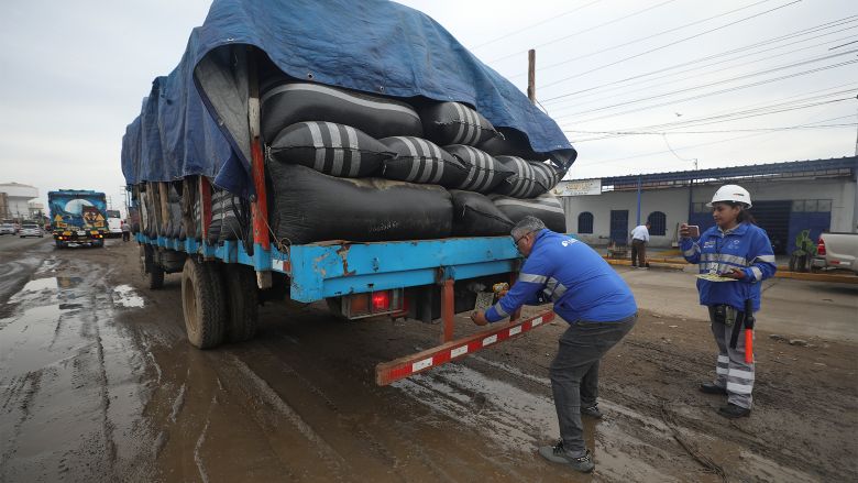 Sesenta vehículos fueron intervenidos en vías nacionales con presuntas placas de rodaje falsas 