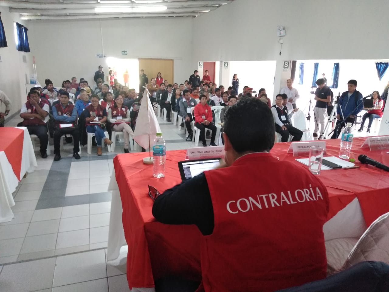 Ciudadanía denuncia obras paralizadas, sobrevaloradas y mal ejecutadas