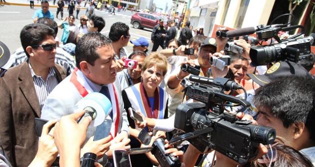 Congresista dijo que denunciará a 13 consejeros que votaron a favor de transferencia de tierras de Chinecas