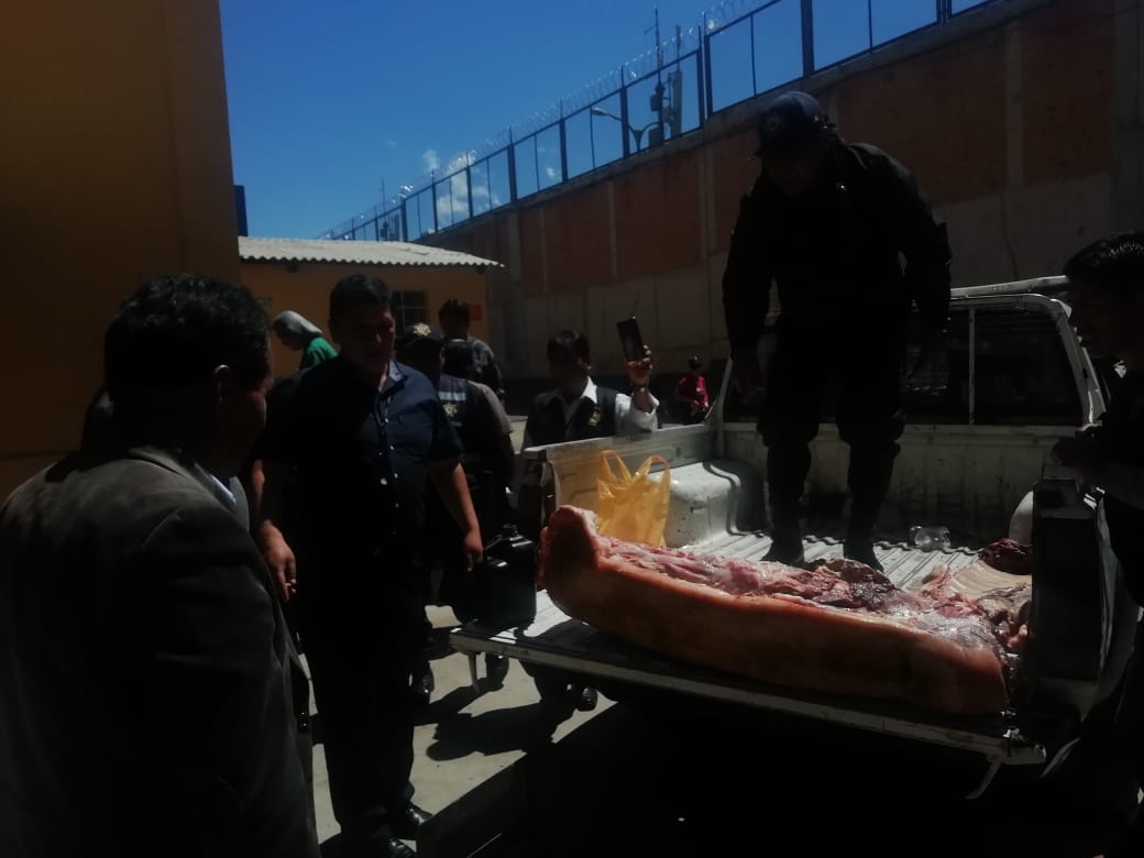 Hallan carne en estado de descomposición en el mercado central de Huaraz