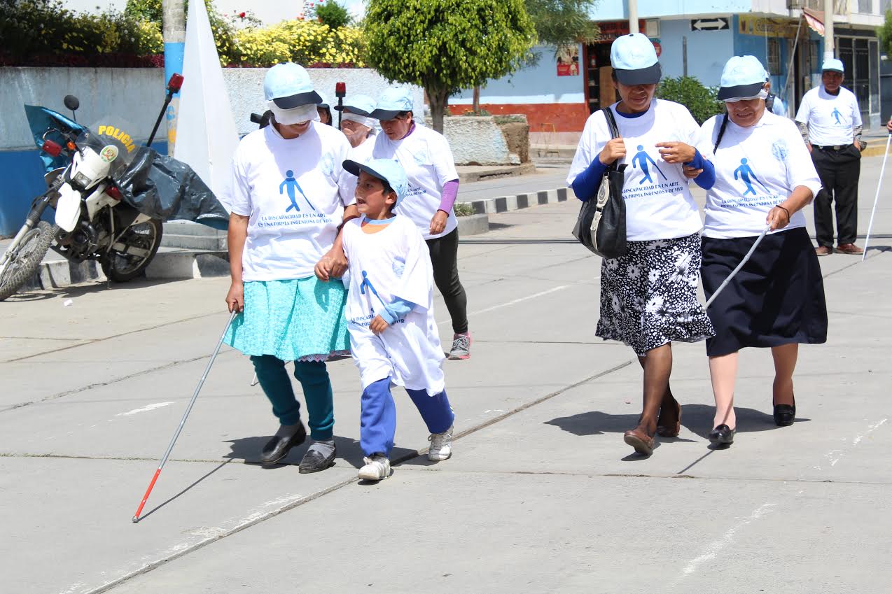  Independencia: Peculiar carrera de bastones para personas con discapacidad visual