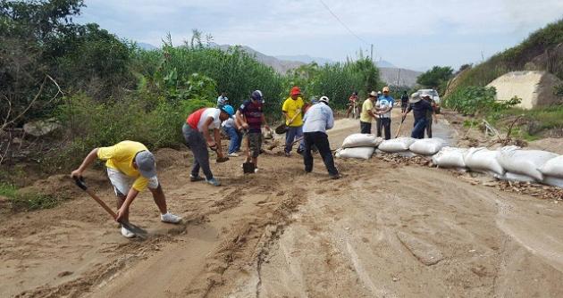 Jimbe: son 36 caseríos aislados, viviendas y canales destruidos por huaycos y lluvias torrenciales