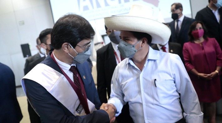 Nuevo presidente de la ANGR pide "mayor estabilidad" en el Gobierno y que se definan "políticas claras"