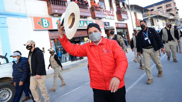 Zamir Villaverde pagó viajes aéreos a familiares de Pedro Castillo 
