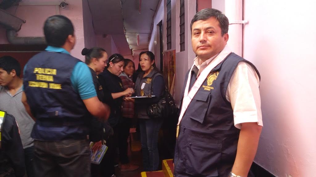  Independencia: Fiscalía realiza operativo en concurrida casa de citas de Vichay