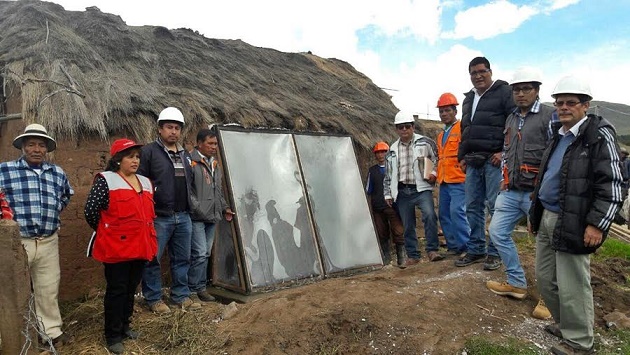 Acondicionan 322 viviendas rurales más para que familias de zonas altoandinas enfrenten heladas