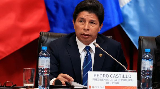 Fiscalía decide juntar dos investigaciones contra el presidente Pedro Castillo 
