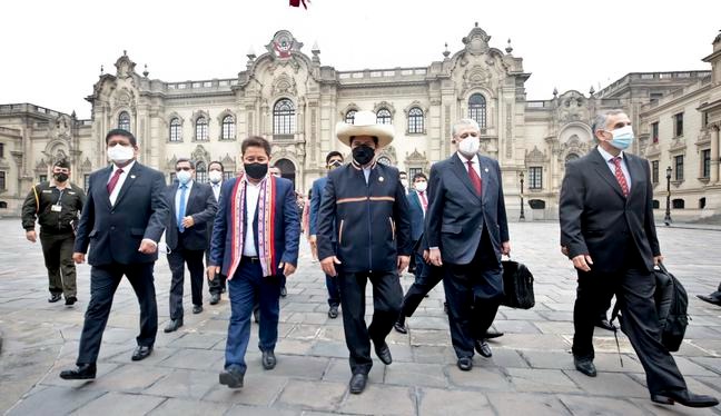 Sesión del Consejo de Ministros se suspendió a pedido de Guido Bellido