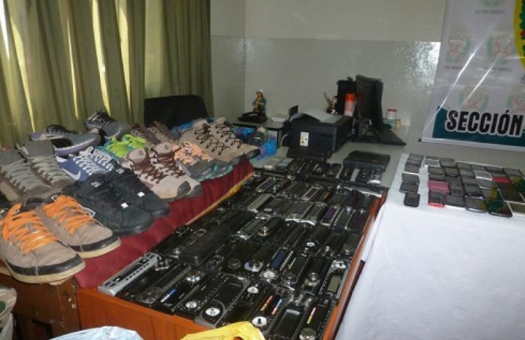 Policía de Huaraz incautó 600 celulares de dudosa procedencia en la “Cachina”