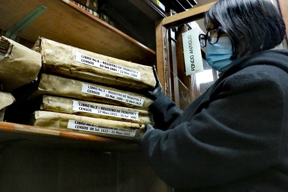 Declaran Patrimonio Cultural nueve libros de censos y tributos de la Ciudad de los Reyes que custodia la Sunarp 