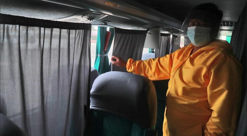 Ministro Estremadoyro: “Cerca de un millón de personas se han trasladado por vía terrestre”