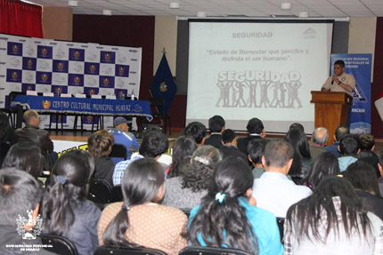 Con charlas de capacitación a operadores se celebró el Día Mundial del Turismo en Huaraz