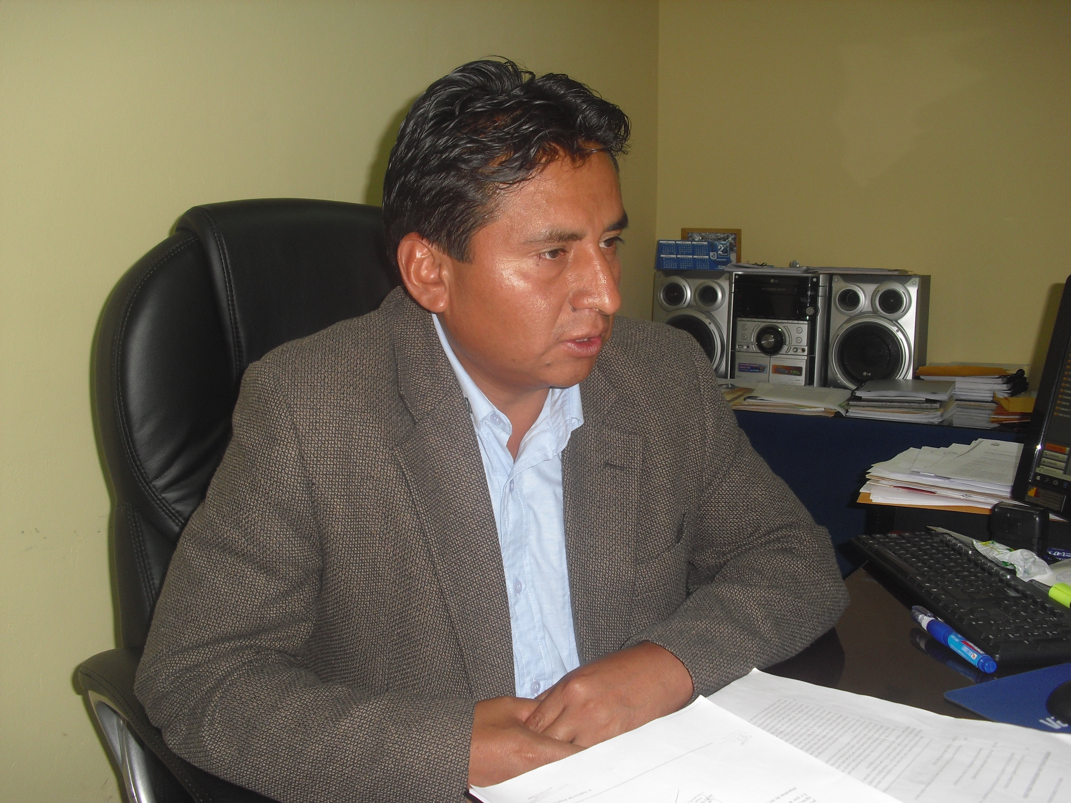 Director de colegio La Libertad rechazó caso de bullying contra estudiante que cayó por escaleras