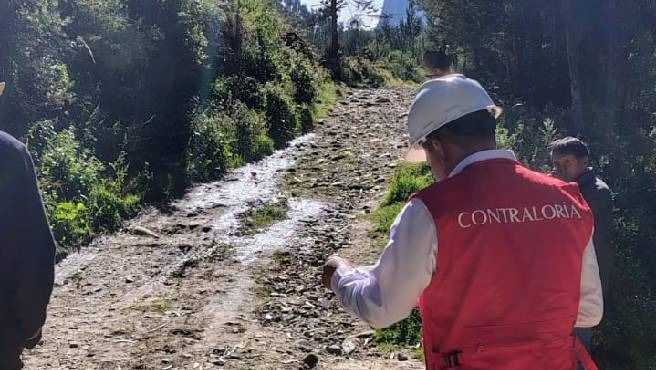 Falta de mantenimiento de trocha carrozable afecta a escolares y pobladores del caserío Yarush