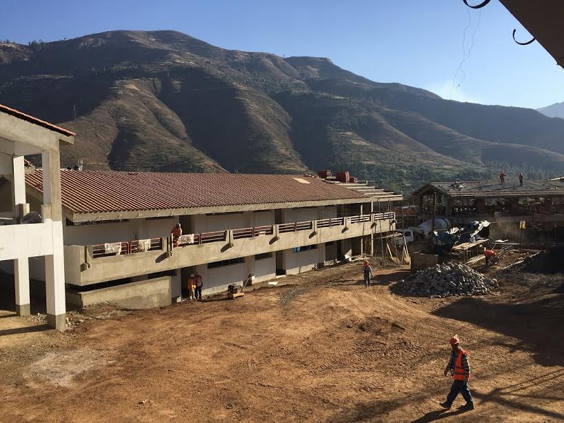 Pronied ejecuta 21 obras en colegios emblemáticos de 14 regiones, también en Áncash