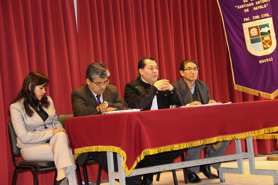 Huaraz: conforman comisión técnica para construcción de laboratorios en la Unasam