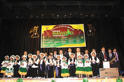 Municipalidad de Huaraz realizó concurso escolar de villancicos en Quechua