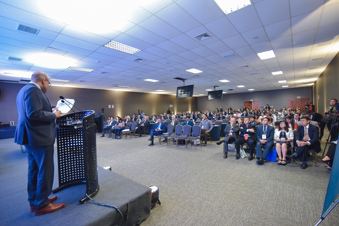 Descentralización es clave para desarrollo inclusivo del Perú, asevera funcionario del FMI