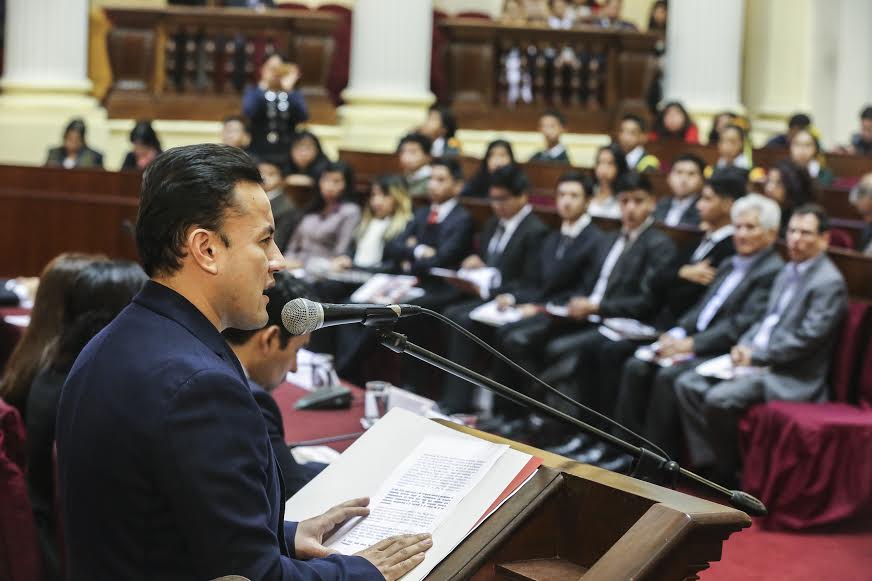 Alcaldes entregarán memorial al Presidente PPK tras reunión descentralizada en Lima