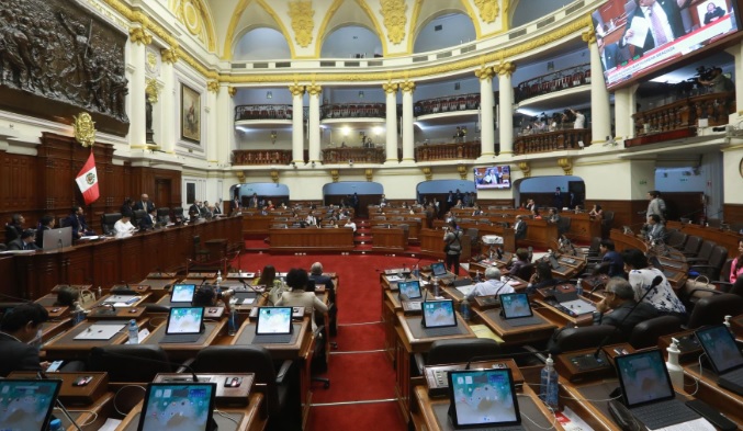 Congreso aprobó moción de rechazo a la intromisión de los presidentes de México y Colombia 