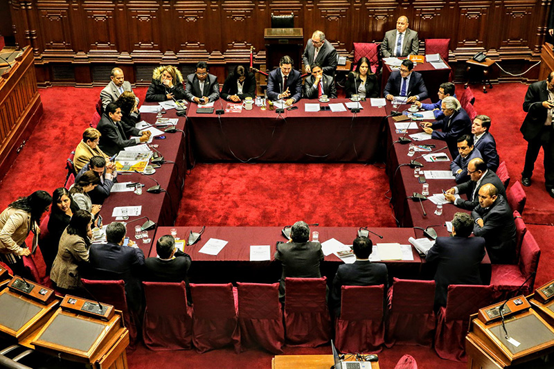 Comisión Permanente suspende sesión por falta de quórum