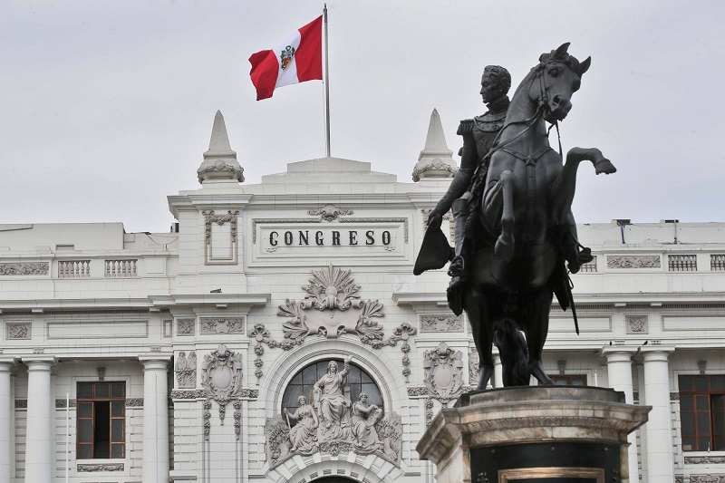 Congreso promulga ley que sanciona acaparamiento y especulación en estado de emergencia