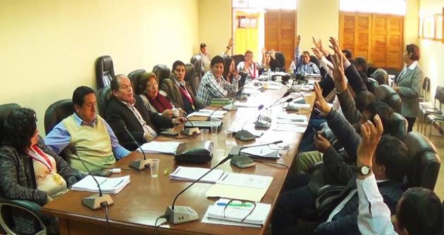 Consejo Regional de Áncash declara persona no grata a congresista Domínguez