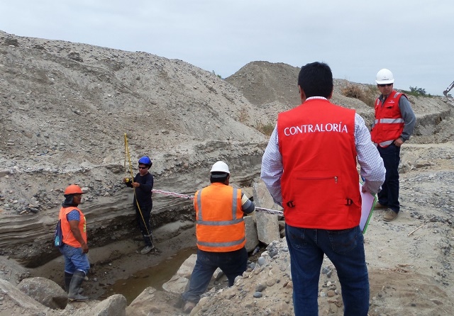 Contraloría recopilará información de más de 2900 obras y servicios de la Reconstrucción