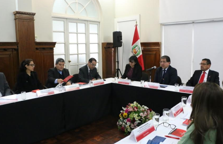 Contraloría, MEF y PCM plantean medidas para mejorar gestión de recursos públicos
