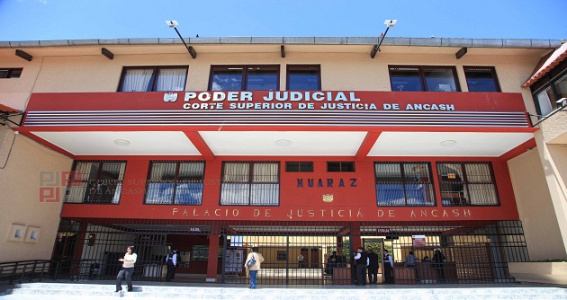 Juez dicta comparecencia simple a implicados en presuntos actos delictivos