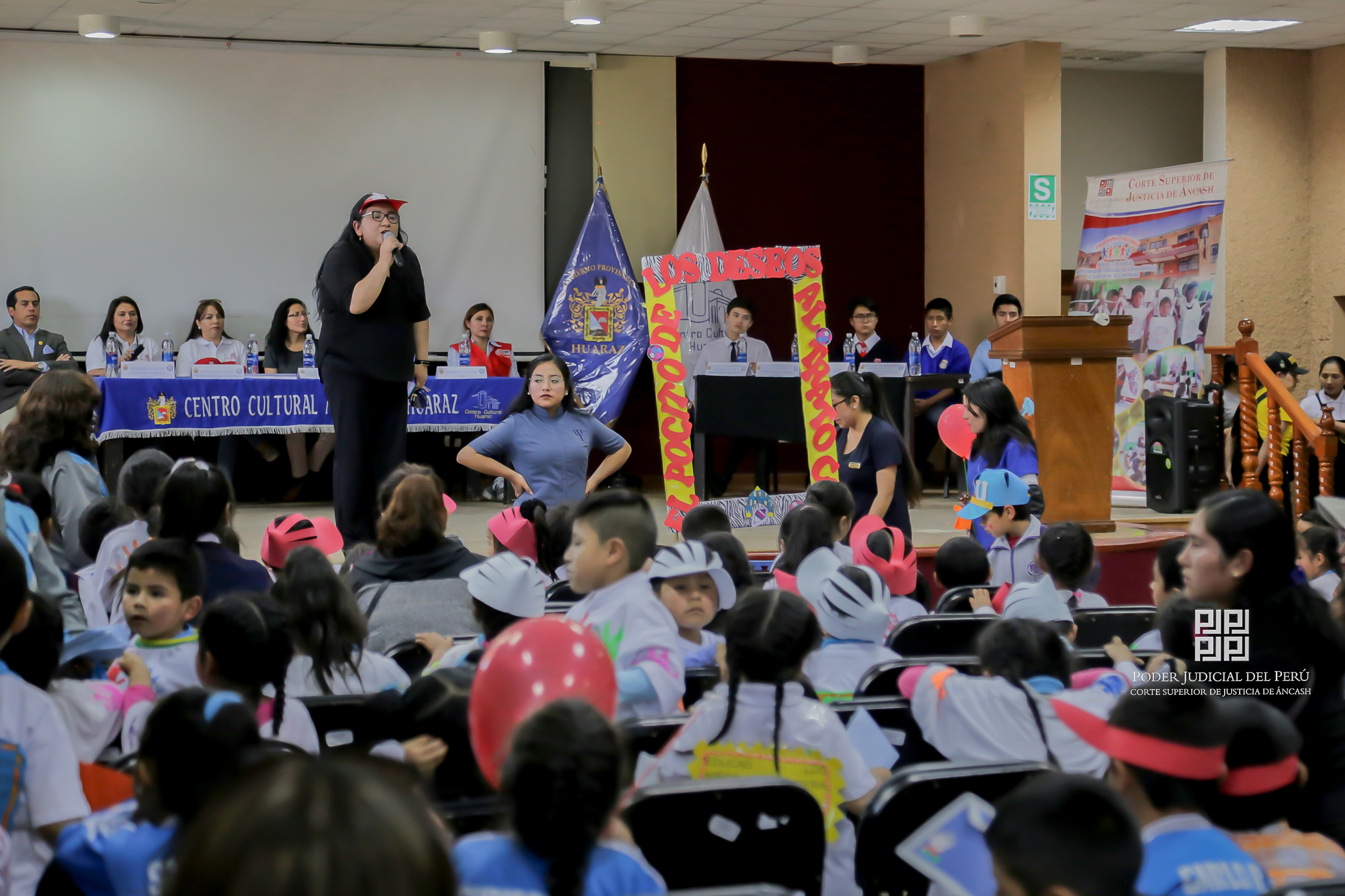 Corte de Justicia de Áncash participó en eventos por “Día del Niño Peruano”