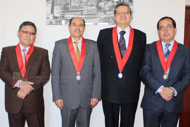 Juramentan a magistrados de la Sala Penal Liquidadora Transitoria de la Corte de Áncash