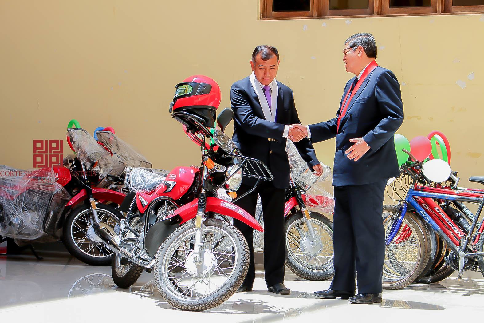 Corte de Justicia de Áncash mejorara entrega de notificaciones con motos y bicicletas
