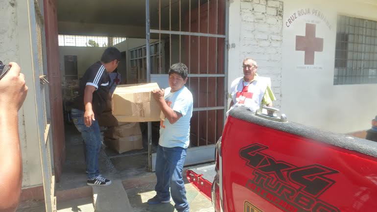 Cruz Roja de Chimbote entregó donación de ropa para Conchucos