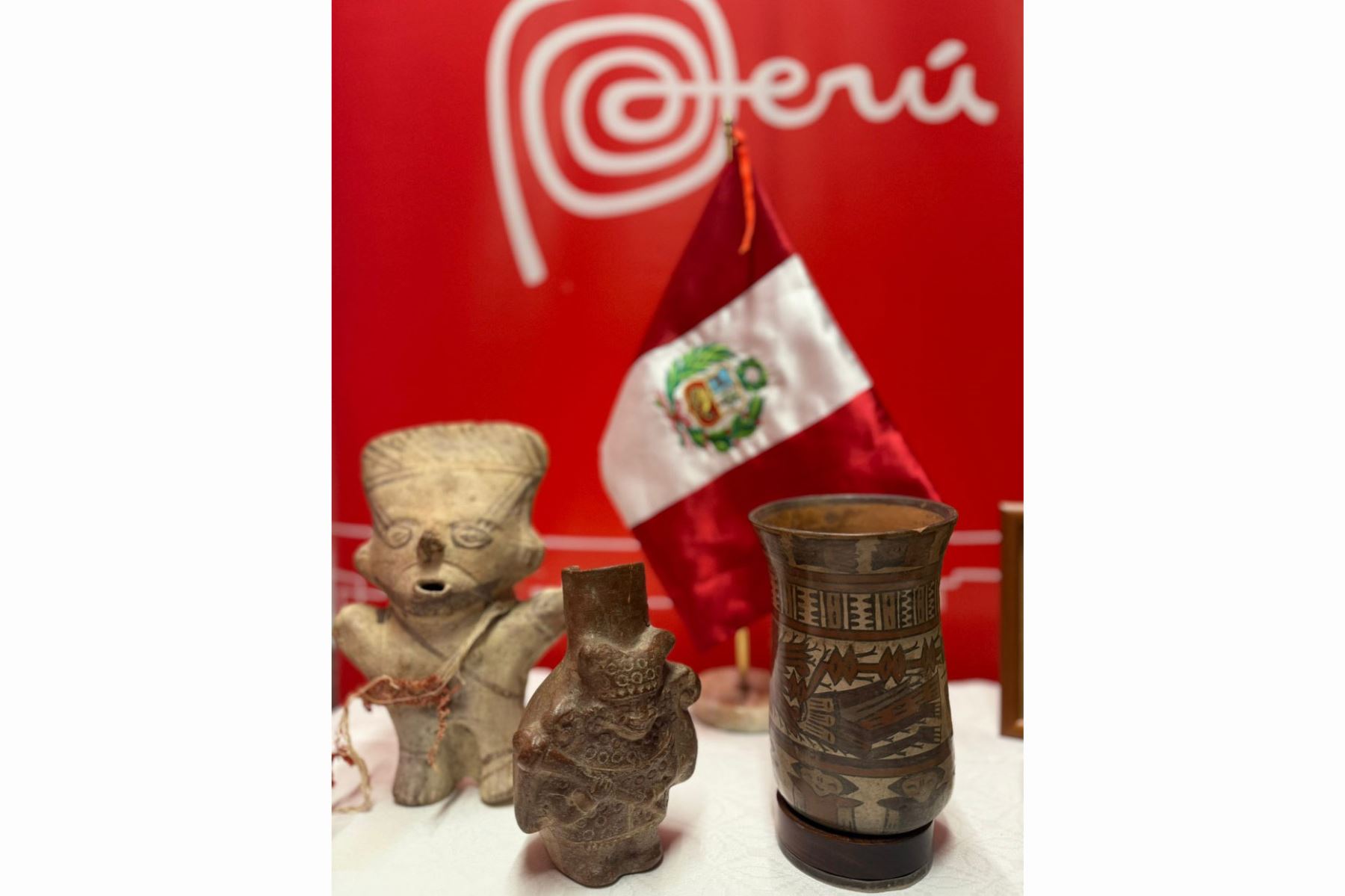 Recuperan piezas arqueológicas del Perú en Estados Unidos