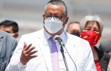 Pleno del Congreso censura al ministro de Salud por falta de idoneidad para el cargo
