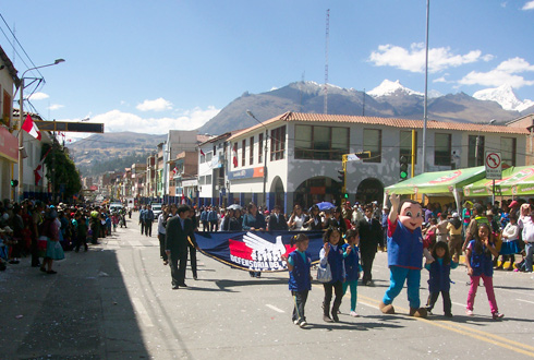 Huaraz: Red de Instituciones contra el Maltrato Infantil y Defensoría emprenden campaña 
