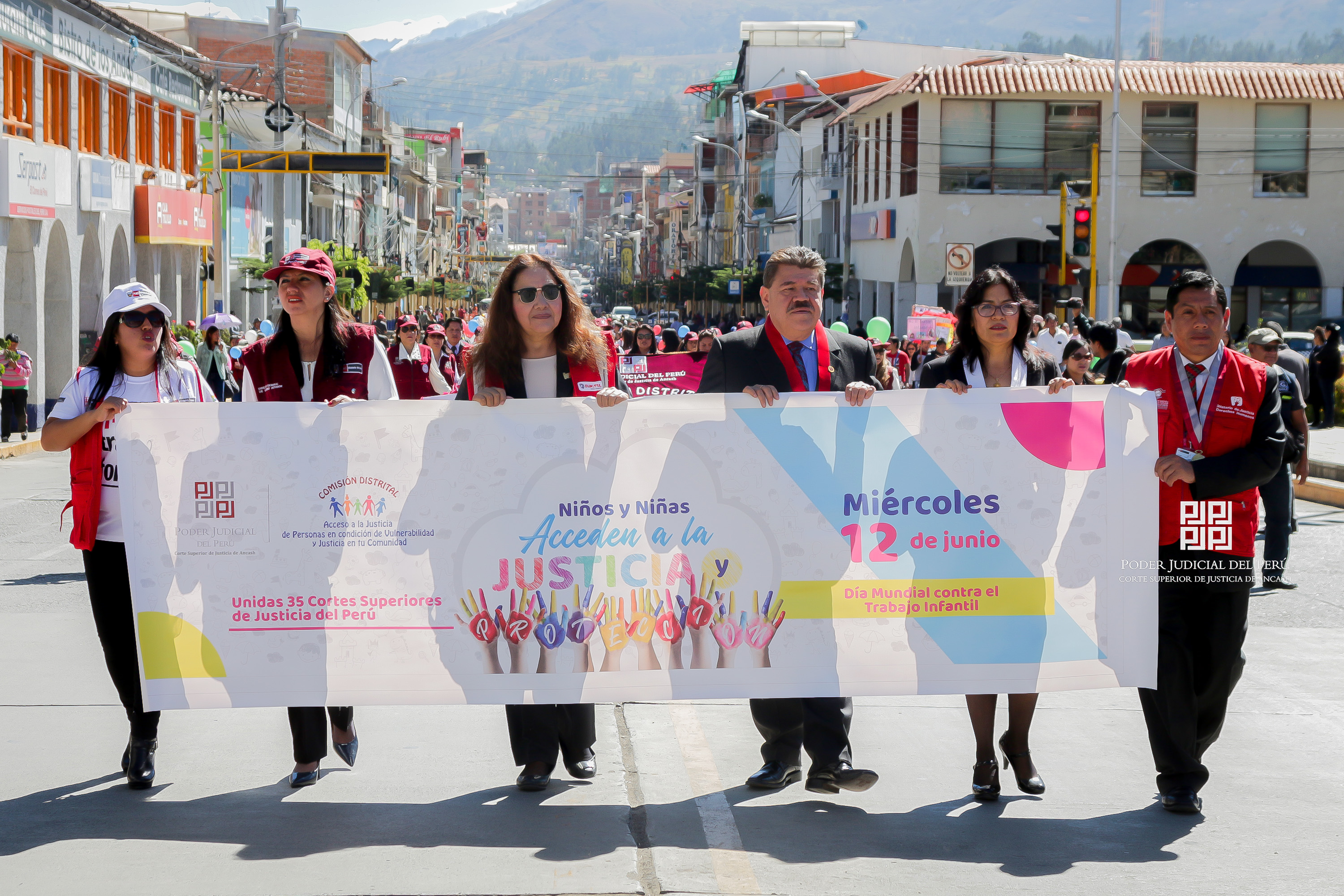 Huaraz: CSJAN realizó pasacalle por el Día Mundial contra el Trabajo Infantil