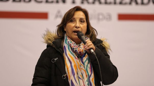 Contraloría detecta a dos familiares de Dina Boluarte contratados en el Minedu de manera irregular  