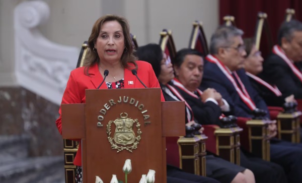Presidenta Boluarte critica a la Corte IDH: “Actúa como si el Perú fuera una colonia”