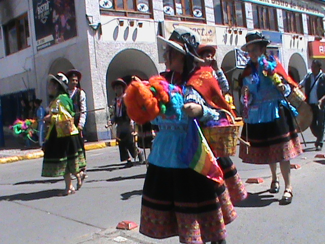 Instituciones celebraron Día Mundial del Foklore