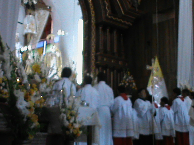 Santuario Señor de la Soledad quedó consagrado con reliquias de una santa y un beato