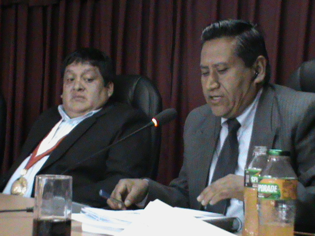 Jaime Osorio pide no politizar temas de agenda en sesión de consejo regional