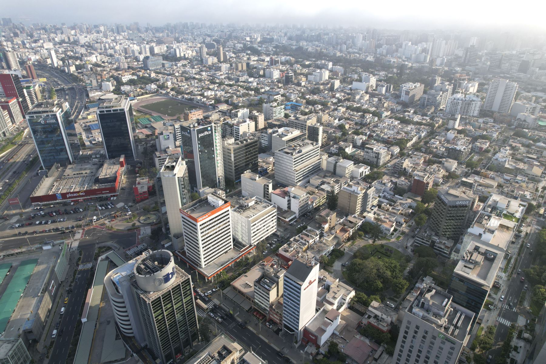 MEF eleva de 3.1% a 3.2% proyección de crecimiento de economía  del Perú para este año