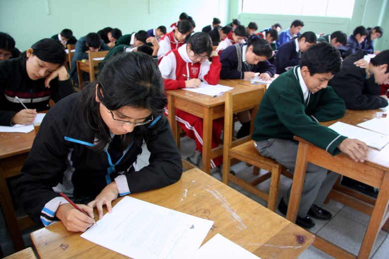 Perú demuestra avances en aprendizajes con la participación de 9000 escolares en Pisa 2025